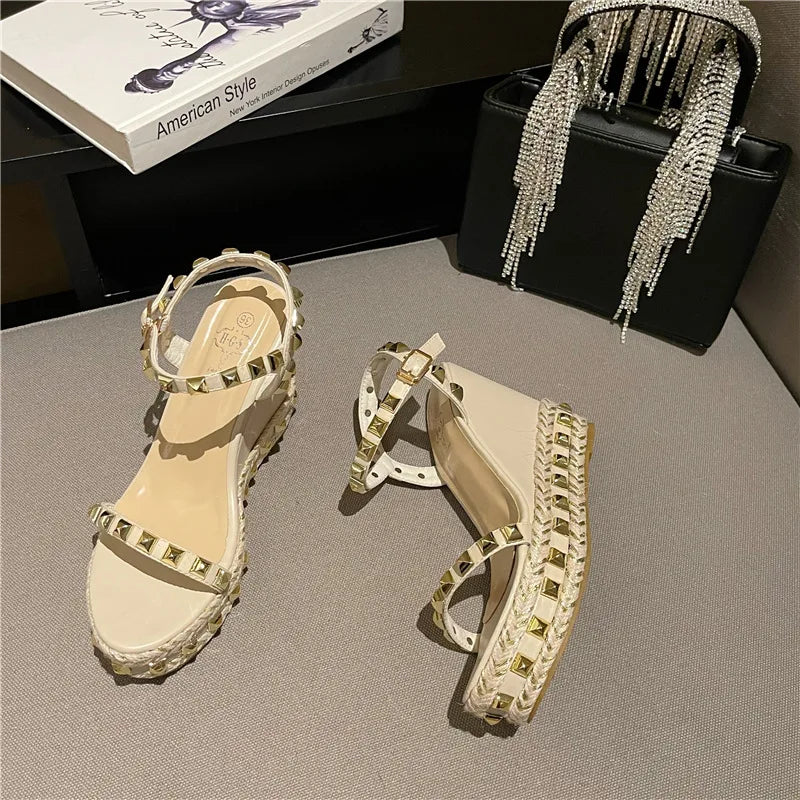 Poppy-Luxury Comfort Sandals