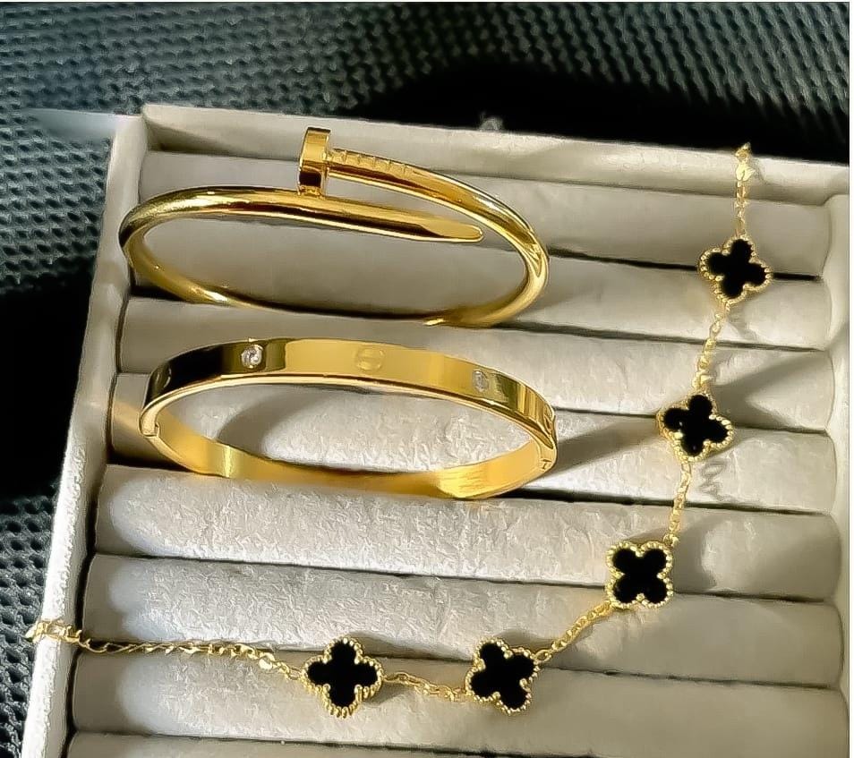 Golden Grace Trio Bangles – 3 Piece Stainless Steel Stack Set for Women