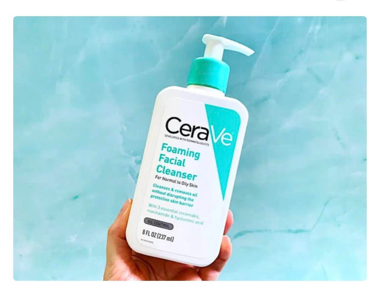CeraVe OilClear Foaming Facial Cleanser – Deep Cleansing Face Wash with Ceramides & Hyaluronic Acid (237ml)