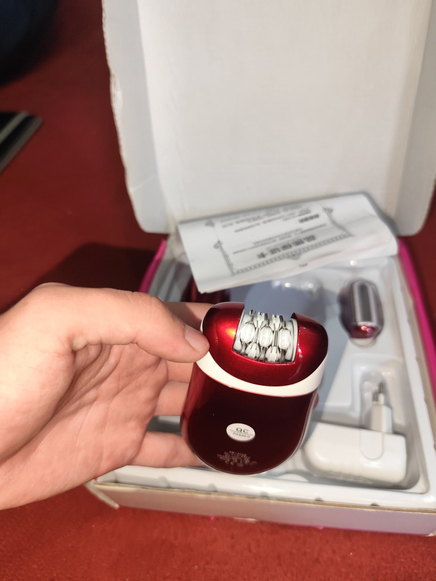 Kemei KM-3068 3-in-1 Rechargeable Epilator & Shaver Set