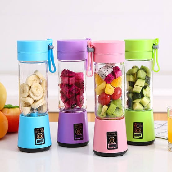 Mini Portable Blender Cup – Rechargeable Electric Smoothie Maker for Home & On the Go